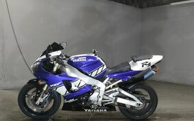 YAMAHA YZF-R1 2001 RN05E