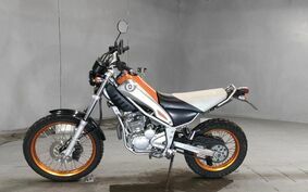 YAMAHA TRICKER DG16J