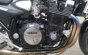 YAMAHA XJR1300 2004 RP03J