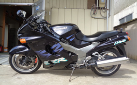 KAWASAKI ZZ1100 NINJA 1995 ZXT10D