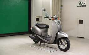 HONDA CREA SCOOPY I AF55