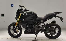 BMW G310R 2022