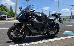 YAMAHA YZF-R1 2019 RN49