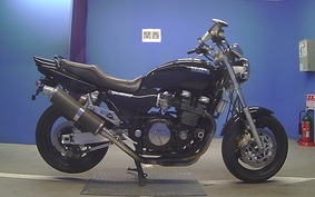 YAMAHA XJR1200 1995 4KG