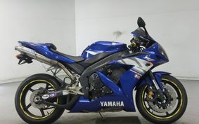 YAMAHA YZF-R1 2004 RN13