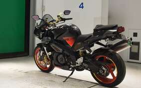 APRILIA TUONO 1000R 2006