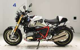 BMW R NINE T 2023