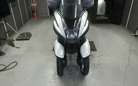 YAMAHA TRICITY 125 SE82J