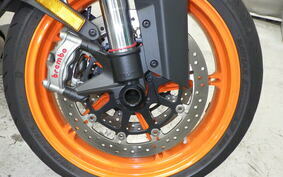 KTM 1290 SUPER DUKE R 2022 V3940