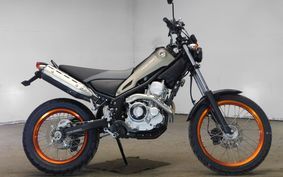 YAMAHA TRICKER DG16J