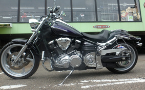 YAMAHA XV1900CU RAIDER 2012 VP27