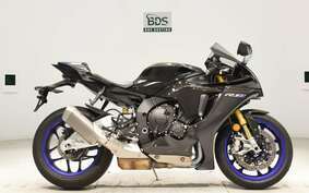 YAMAHA YZF-R1 M 2020 RN65J