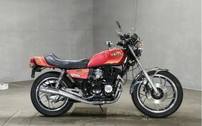 YAMAHA XJ550 4V8