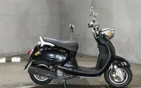 YAMAHA VINO 125 SE24