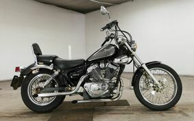 YAMAHA VIRAGO 250 3DM