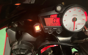 YAMAHA YZF-R6 2003 RJ05