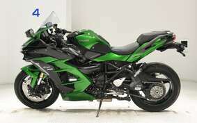 KAWASAKI NINJA H2 SX SE 2018 ZXT02A